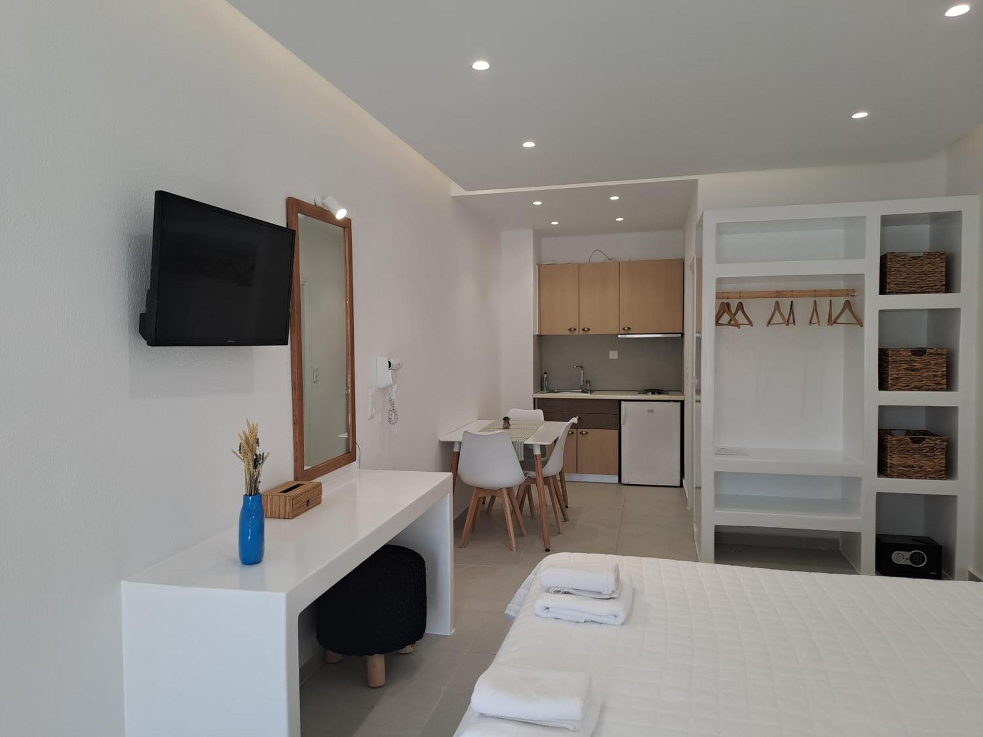 Anemomilos Beach Hotel Agia Anna  Bagian luar foto